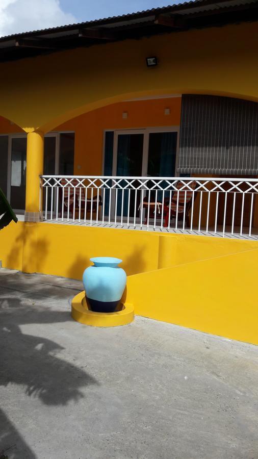 Апартаменты Beau Vallon Residence *