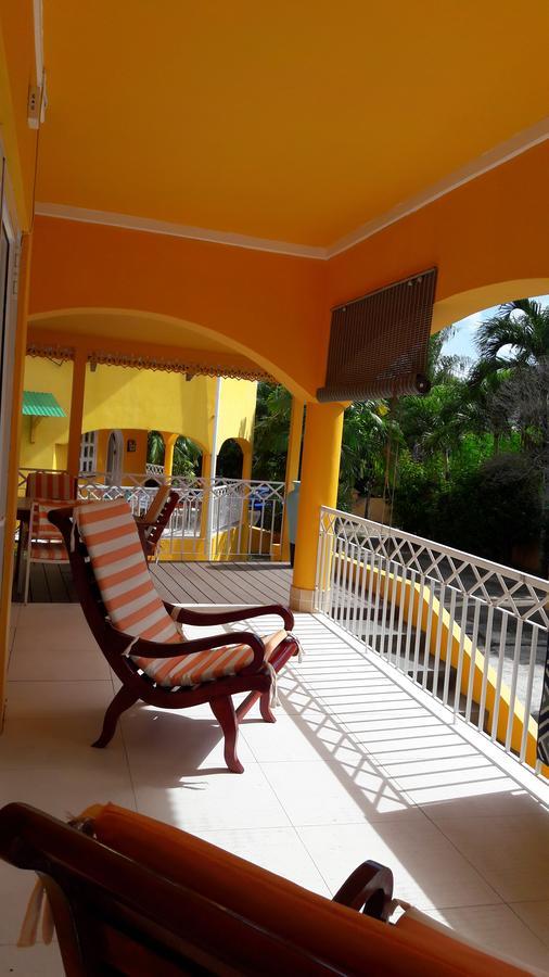 Beau Vallon Residence Апартаменты *