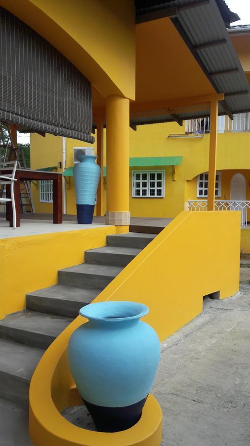 Beau Vallon Residence Апартаменты Бо-Валлон